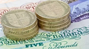 تراجع الجنيه الإسترليني.. ترقب واسع لنتائج السياسة البريطانية وتأثيرها على الأسواق بنهاية تعاملات اليوم